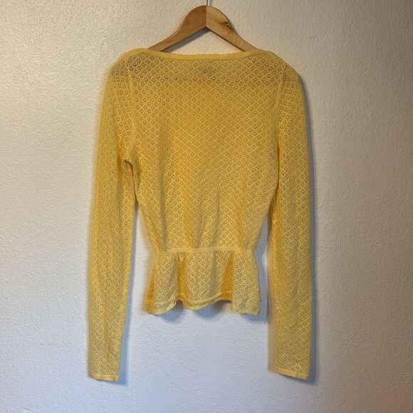 Modcloth Peplum Open Knit Pullover Size Small - Picture 6 of 6